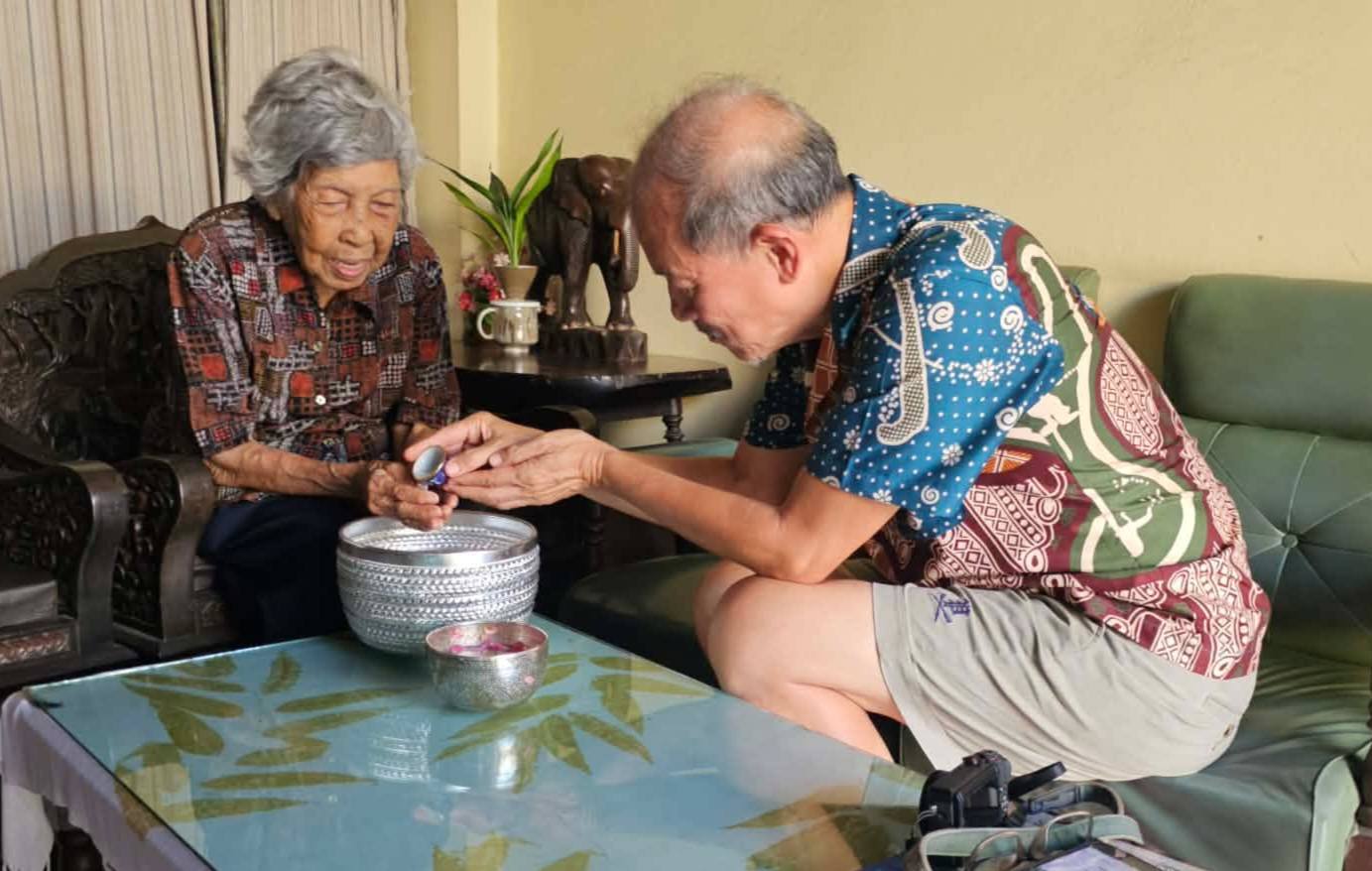 20260413_10 ตามไปขอพรจากผู้อาวุโสสุด ๆ ๙๙ ขวบ  TheEldestPersonInNakornIKnow