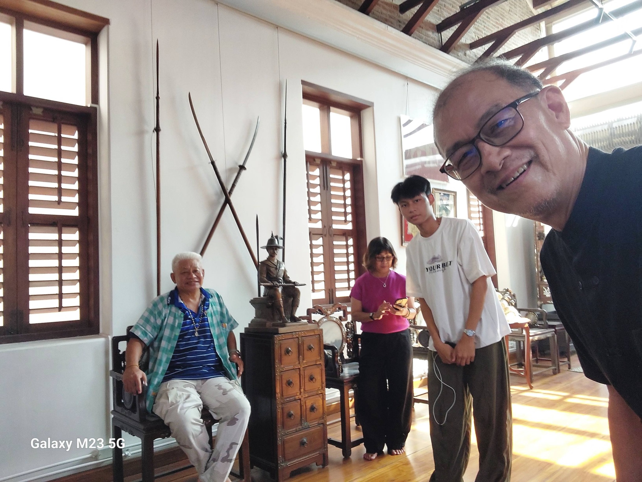 20260424_10 ฆ้องวง เสกสรรค์ บังดี ที่บวรนคร  ThreeFriendsAt #BovornNakorn