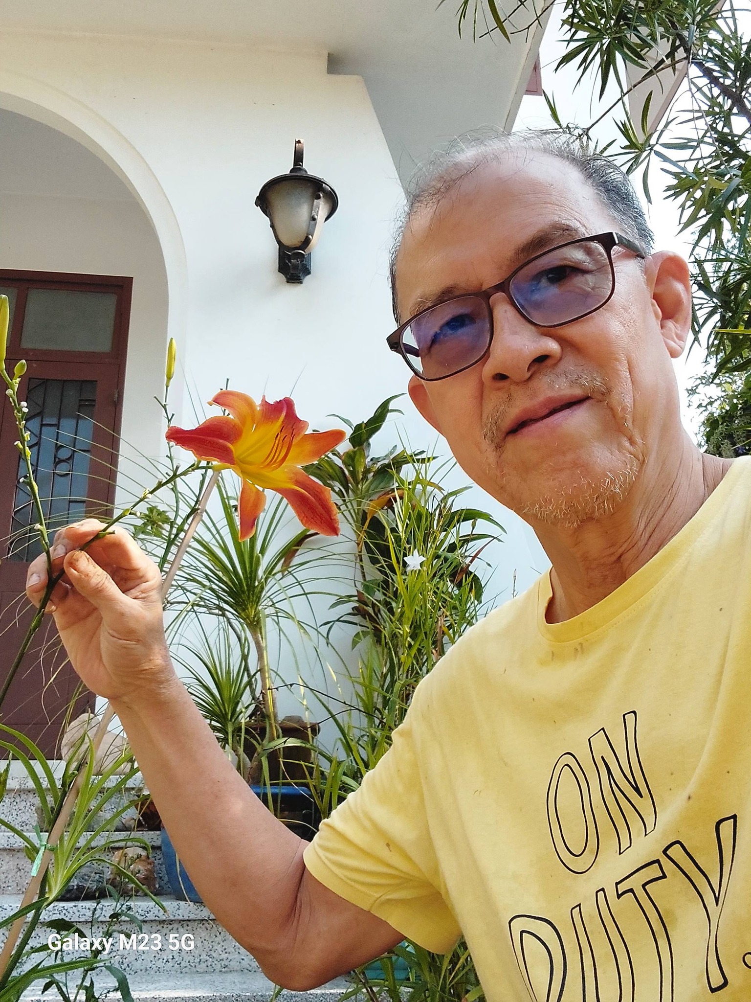 20260424_1 น่าจะยังไม่ทันกิน  NotEnoughToEat