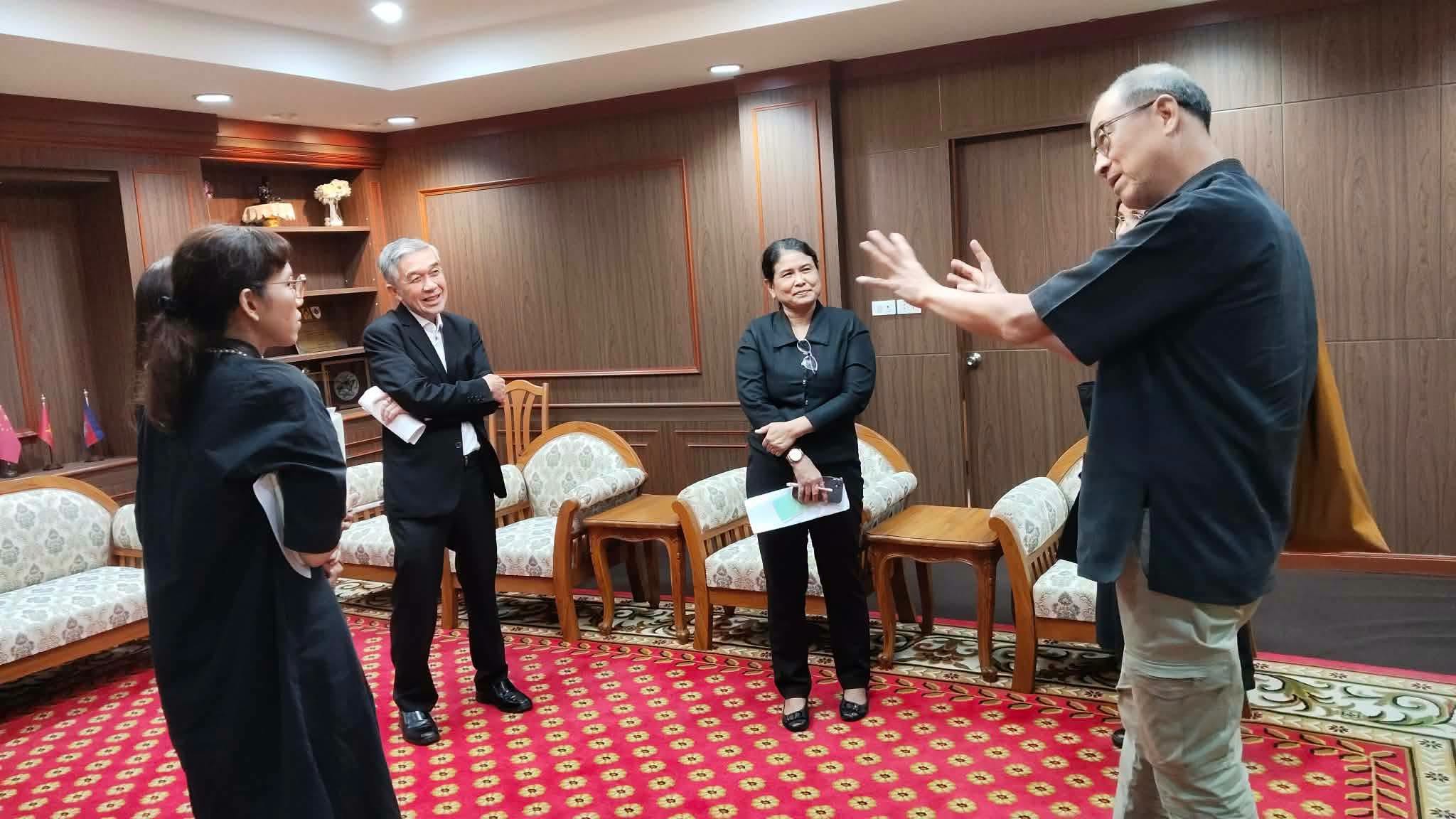 1806063